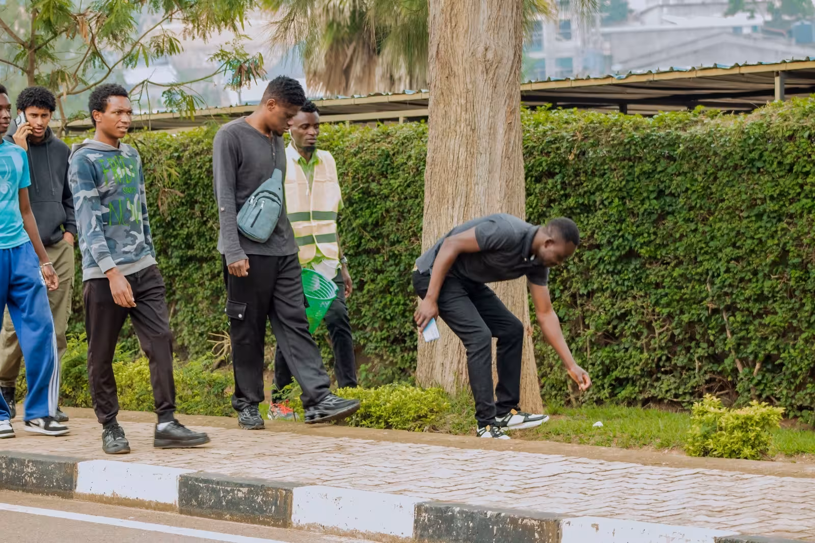 Speaker inspiring students